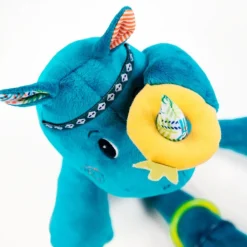 Aktivitetsdyr - Naesehornet Marius