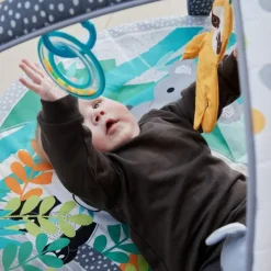 Aktivitetstaeppe Med Kick-And-Play Funktion