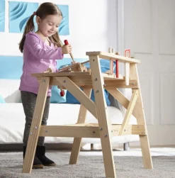 Arbejdsbaenk Med Vaerktoj