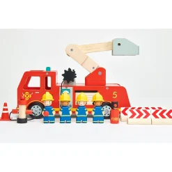 Brandbil Af Trae, 14 Dele