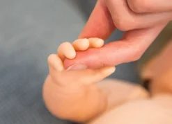 Dukke 1.255 Gram - Blond Dreng, 45 Cm.