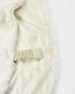 Isbjornedragt, Str. 2-4 Ar