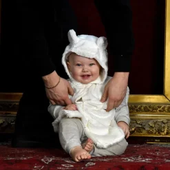 Isbjornedragt, Str. 2-4 Ar