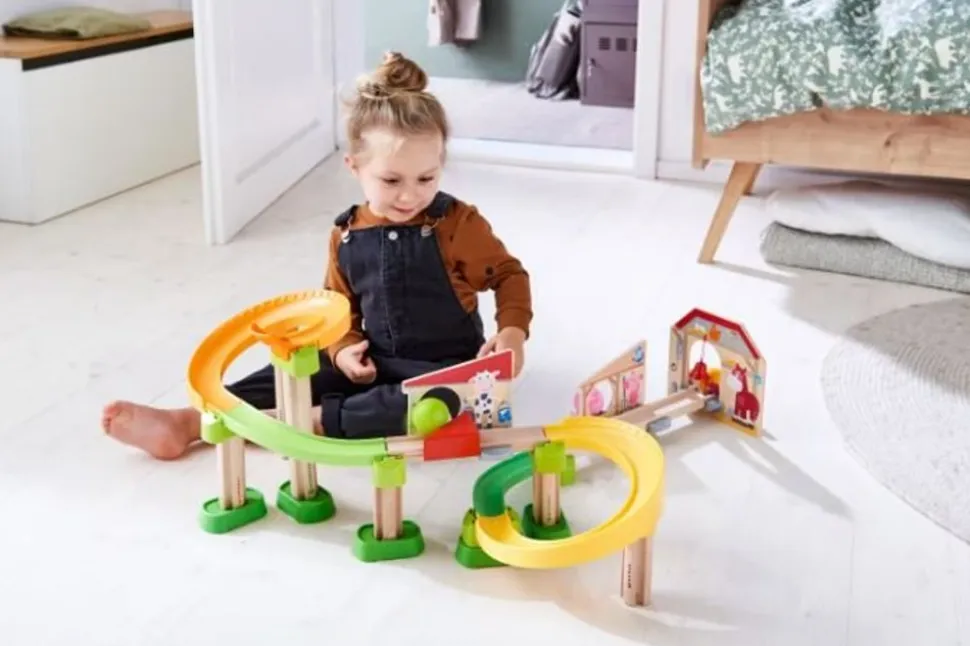 Kullerbu Kuglebane - Bondegardsliv