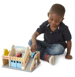 Parkeringsanlaeg & Servicestation